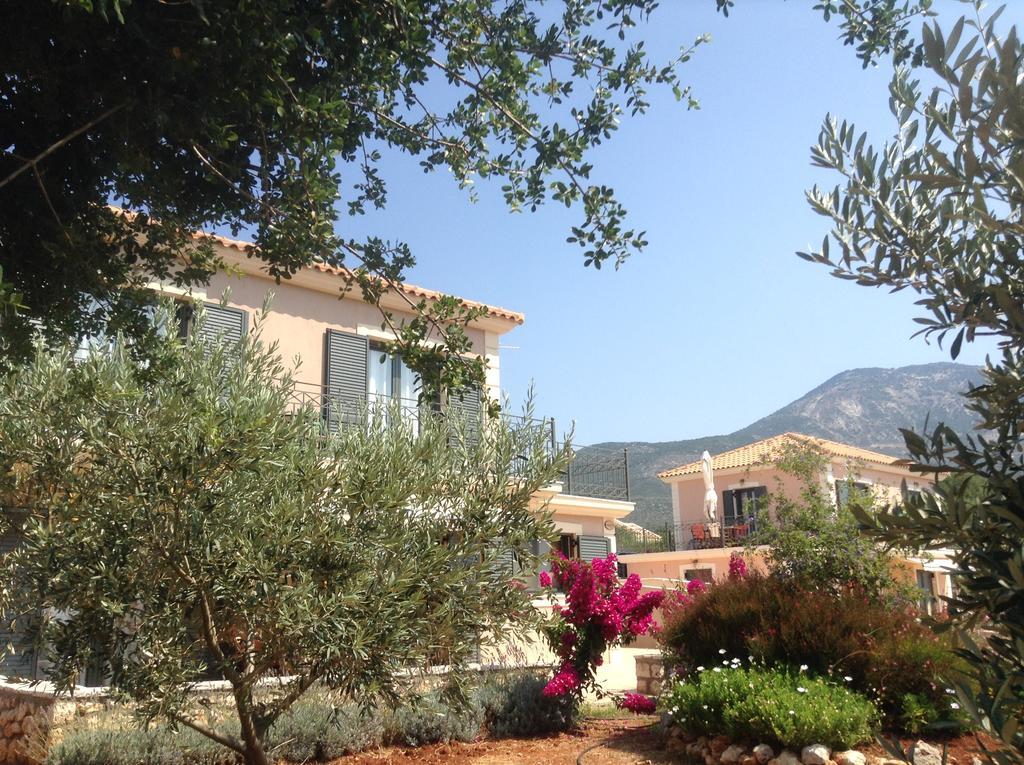 Korallis Villas Karavádhos المظهر الخارجي الصورة
