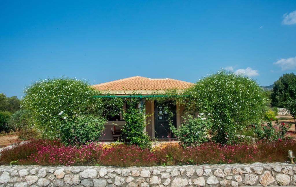 Korallis Villas Karavádhos المظهر الخارجي الصورة