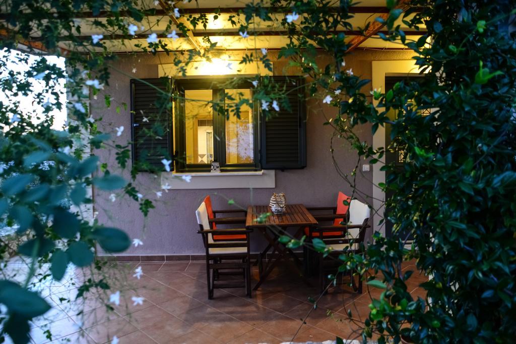 Korallis Villas Karavádhos المظهر الخارجي الصورة