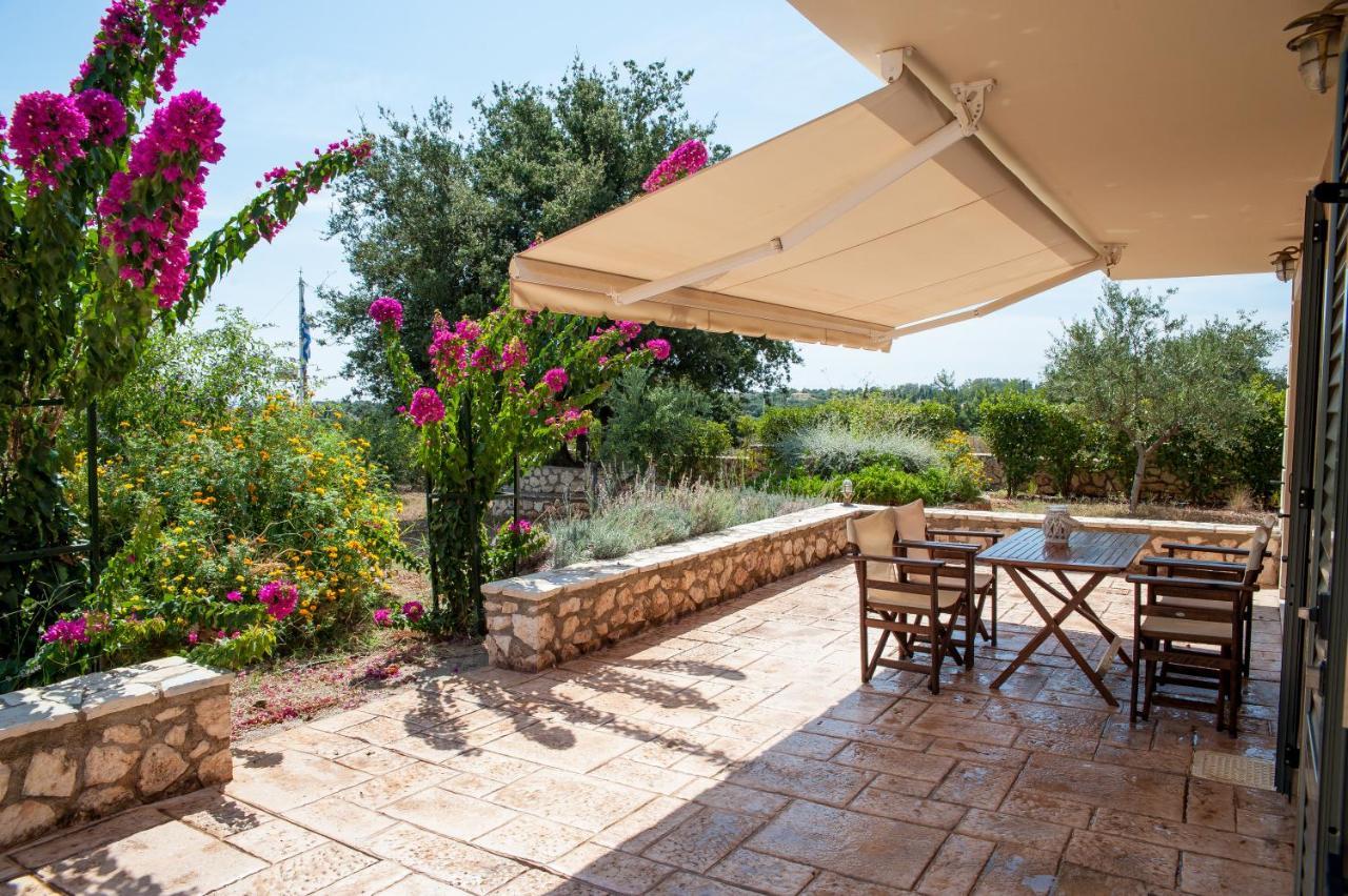 Korallis Villas Karavádhos المظهر الخارجي الصورة