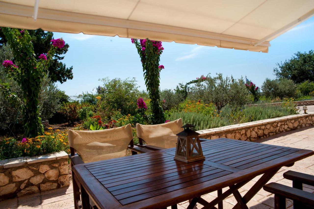 Korallis Villas Karavádhos المظهر الخارجي الصورة