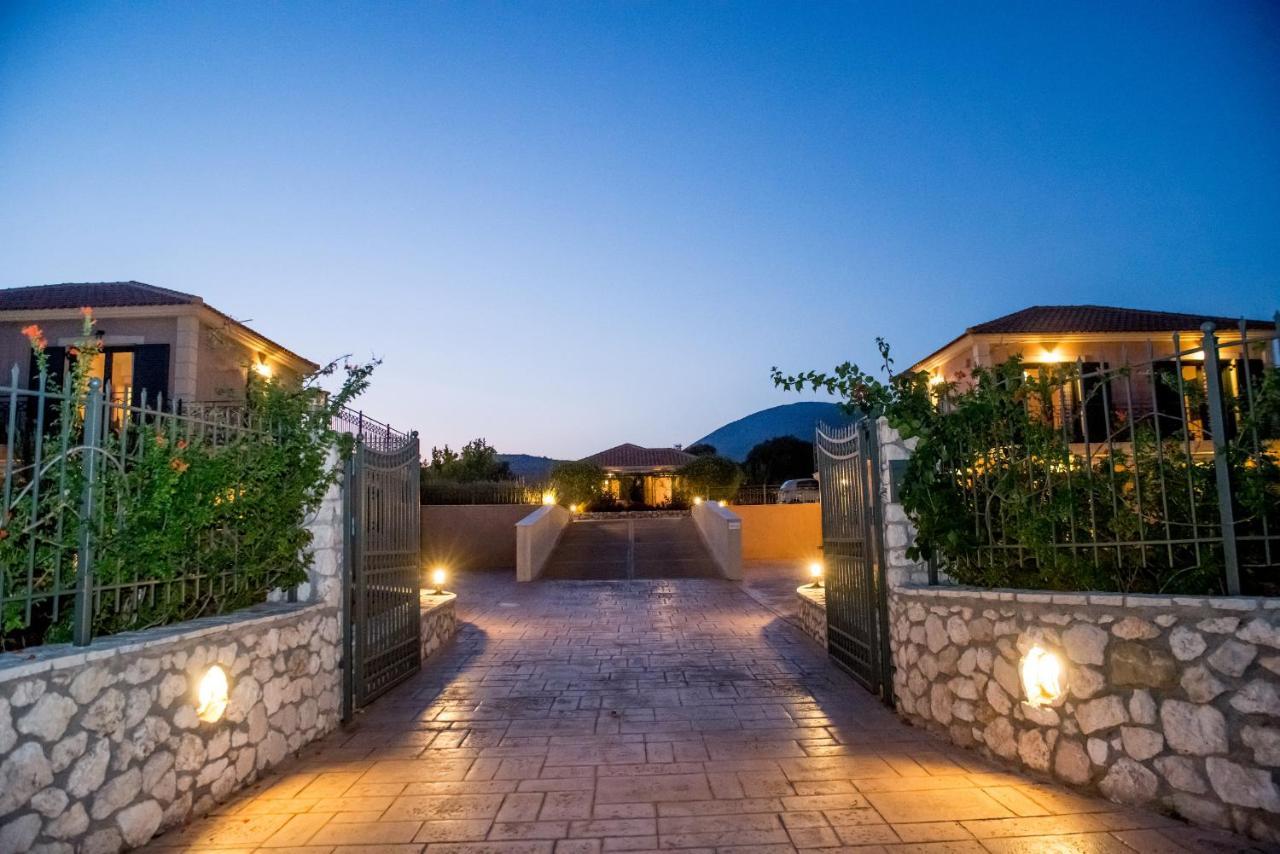Korallis Villas Karavádhos المظهر الخارجي الصورة